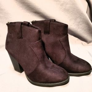 Black Ankle Booties-Soda
